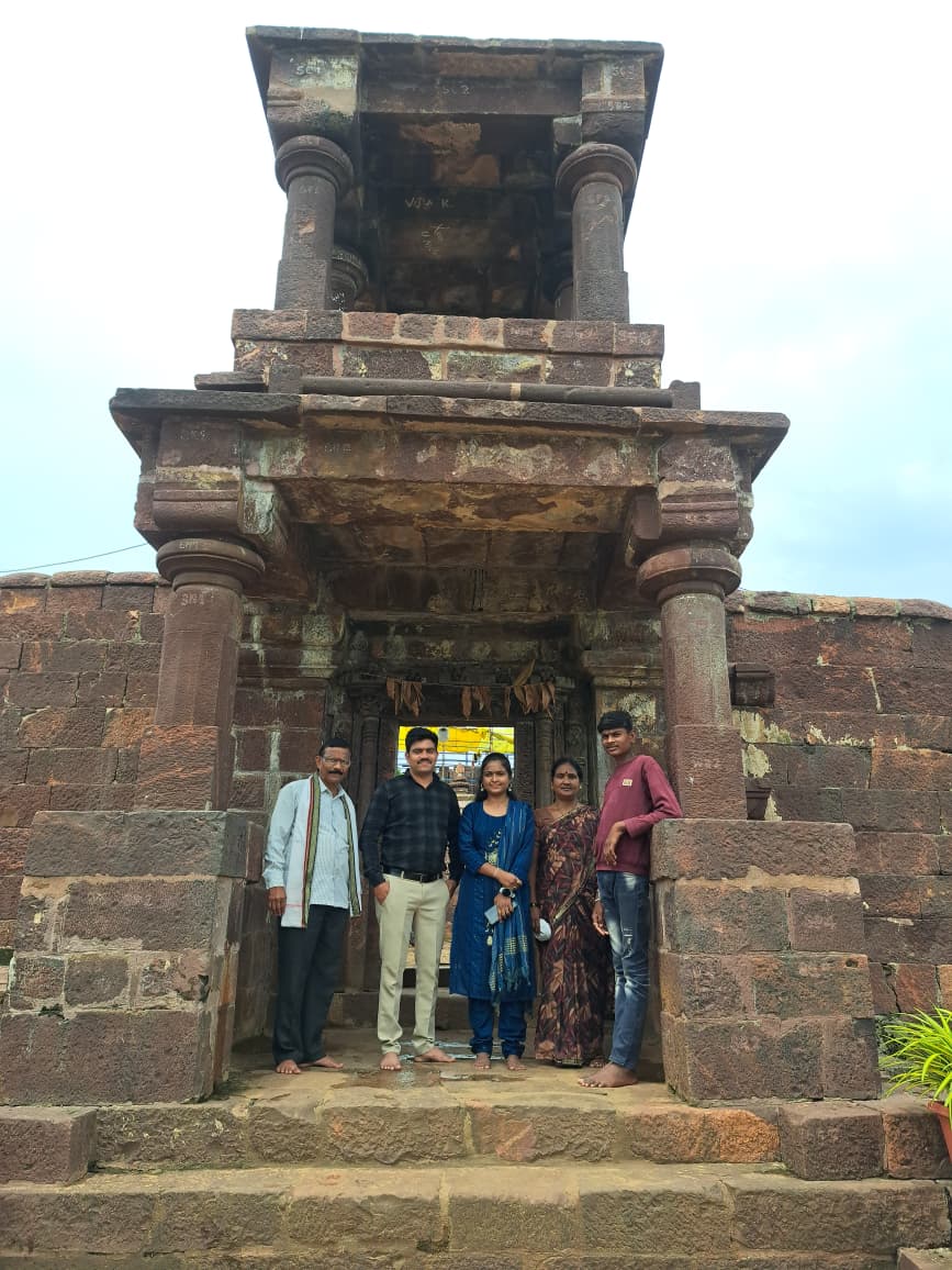 Statue Image